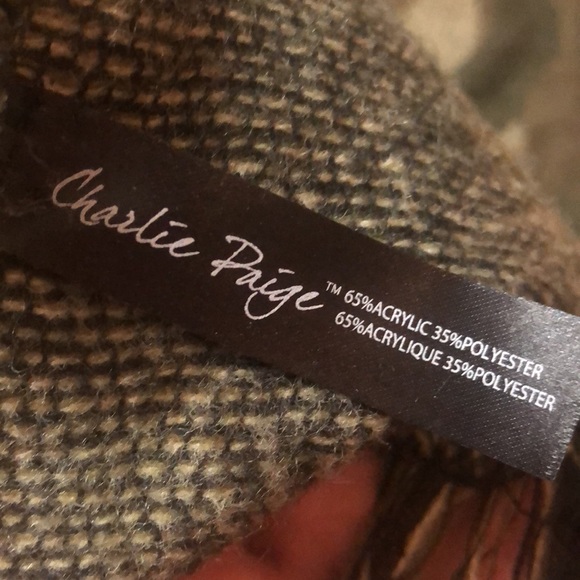 Long camp scarf - Picture 4 of 4